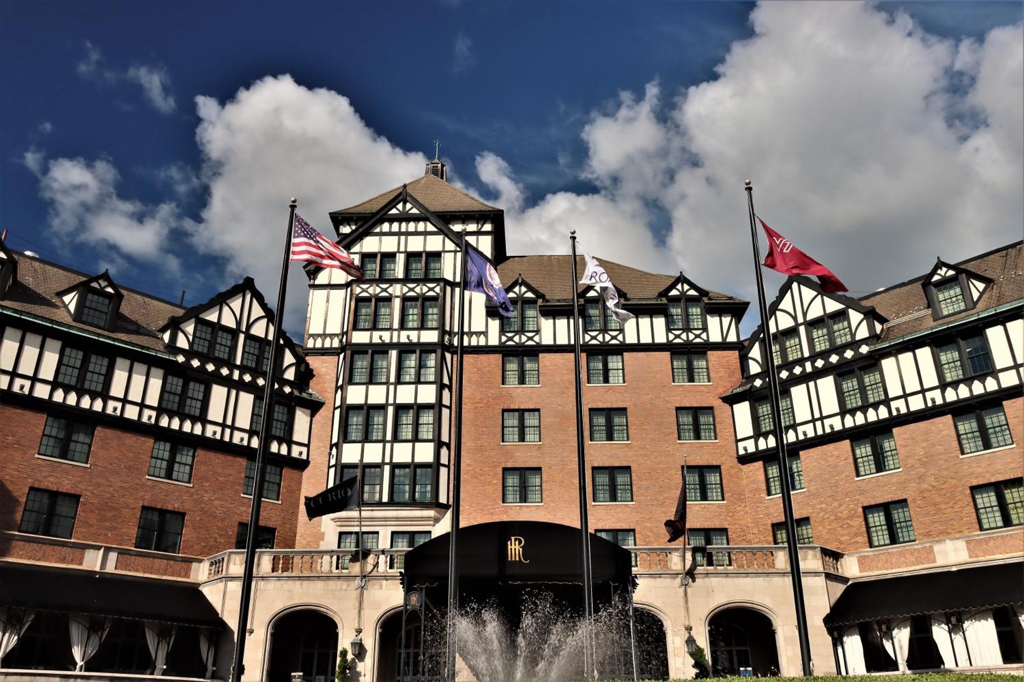 Hotel Roanoke & Conference Center, Curio Collection By Hilton Екстериор снимка